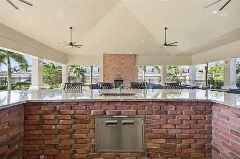 5249 5th Way N St Petersburg FL 33703