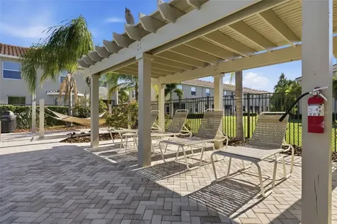 5249 5th Way N St Petersburg FL 33703
