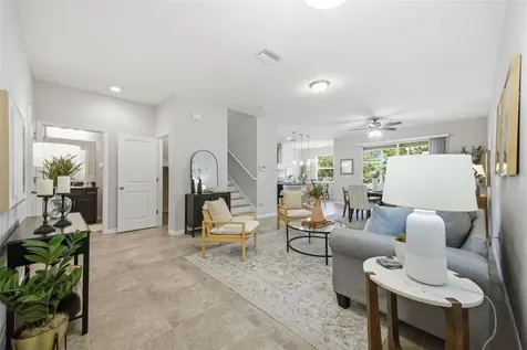 5249 5th Way N St Petersburg FL 33703