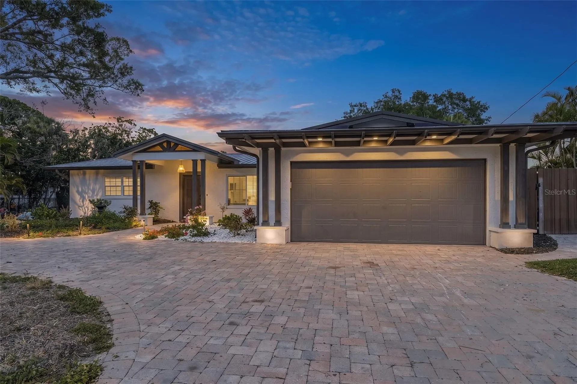 Sarasota FL, 5073 Higel Avenue