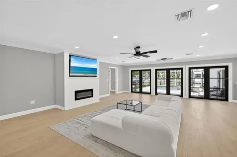 5073 Higel Avenue Sarasota FL 34242