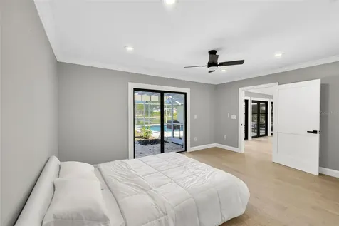 5073 Higel Avenue Sarasota FL 34242