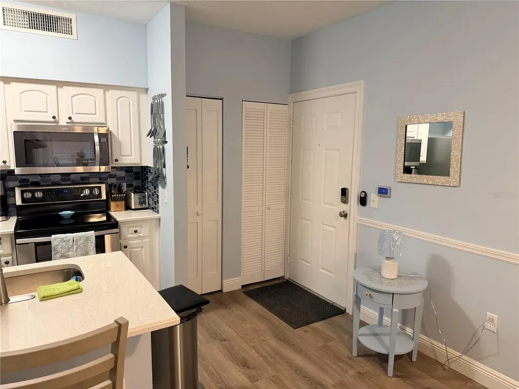 10764 70th Avenue Seminole FL 33772