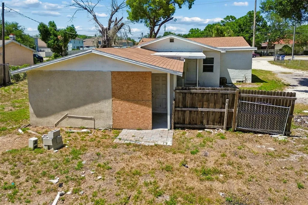 1611 E Shell Point Road Ruskin FL 33570