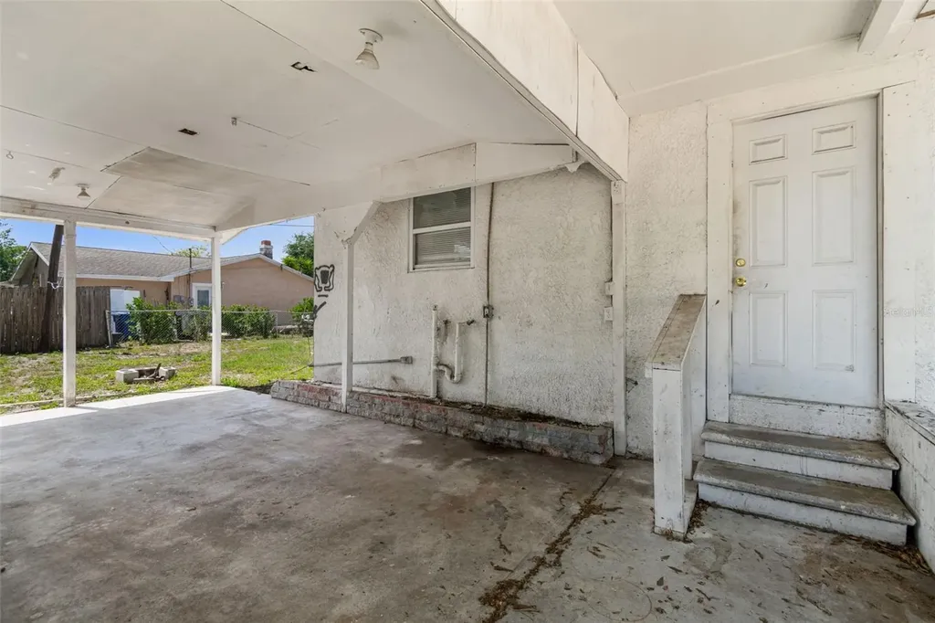 1611 E Shell Point Road Ruskin FL 33570