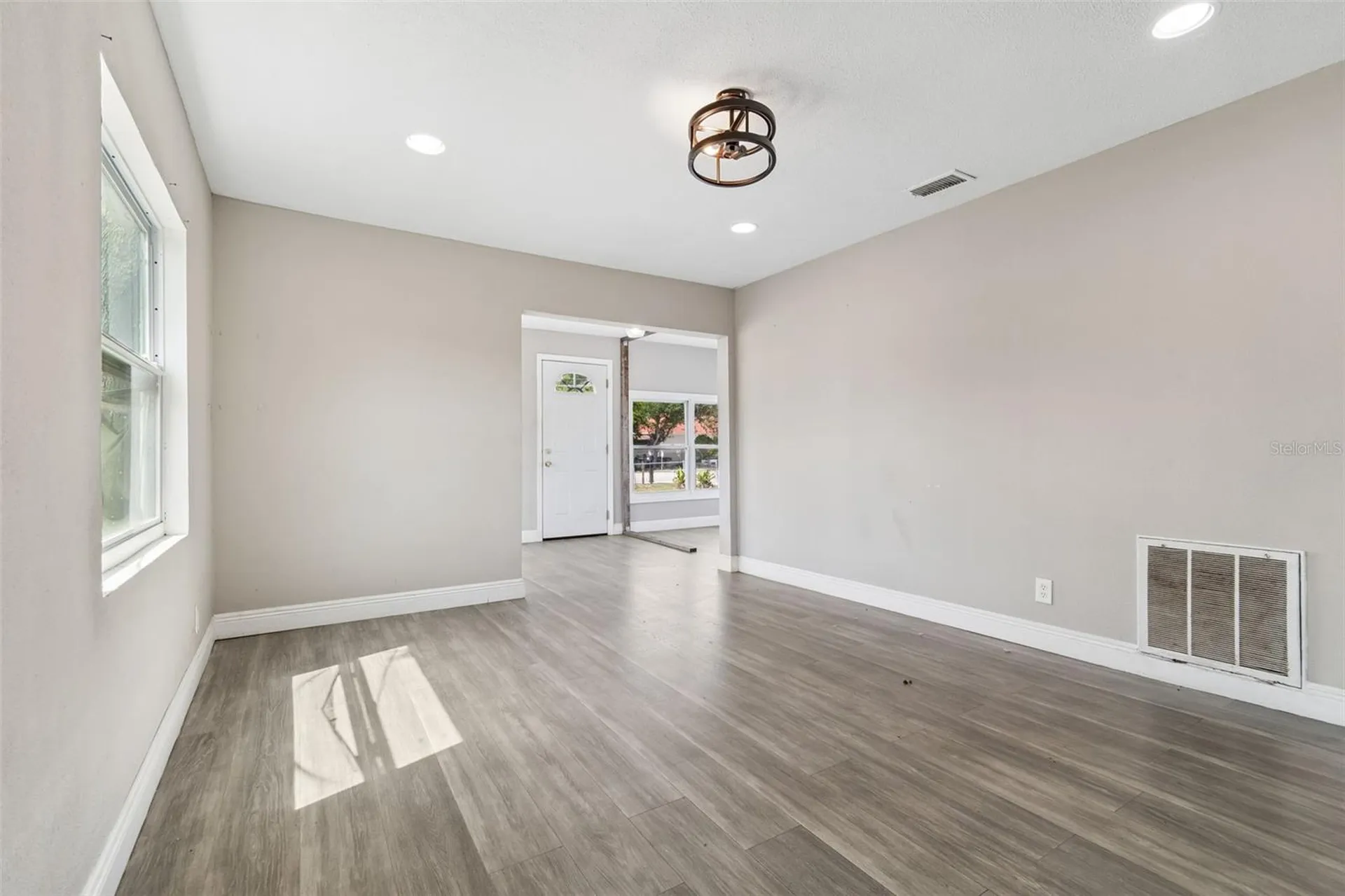 1611 E Shell Point Road Ruskin FL 33570