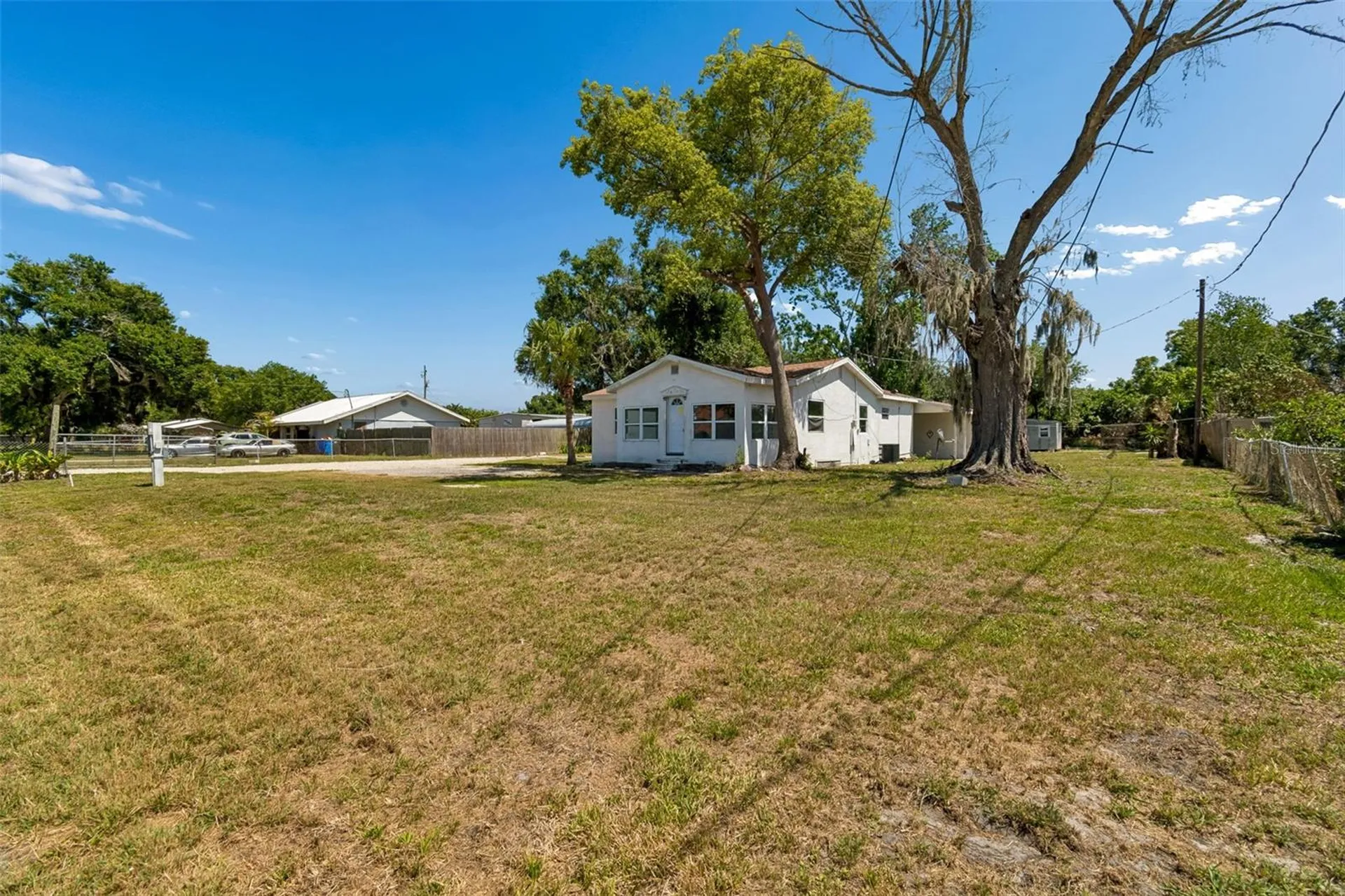 1611 E Shell Point Road Ruskin FL 33570