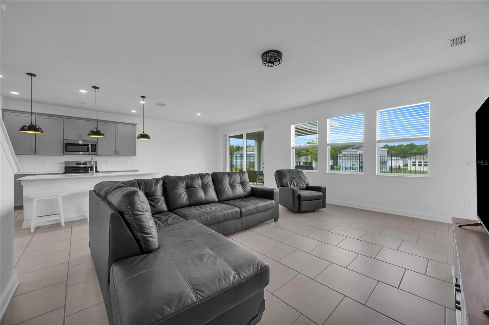 4519 Hillingdam Road Davenport FL 33837