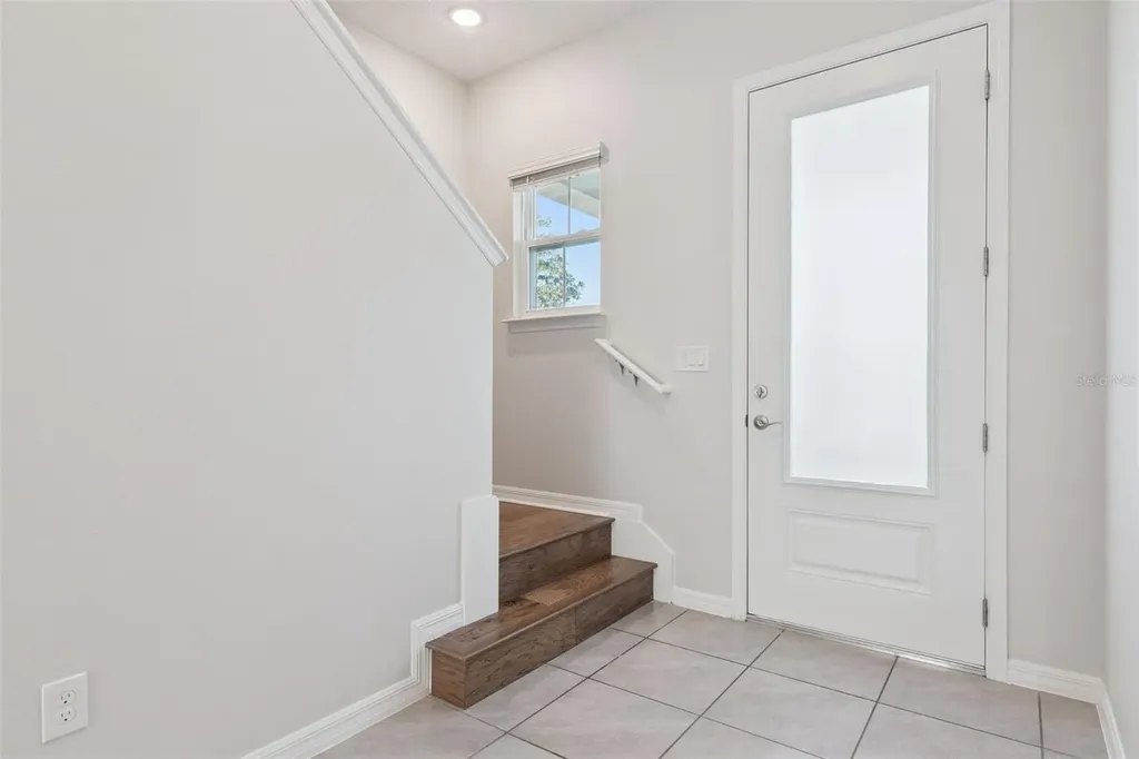 748 Costa Lane Debary FL 32713