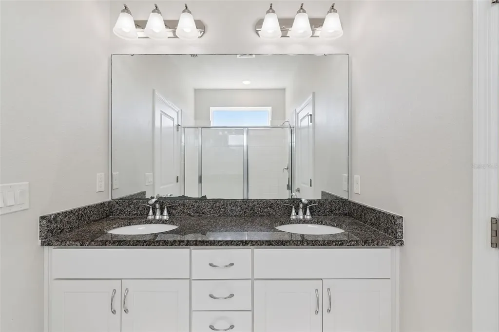 748 Costa Lane Debary FL 32713