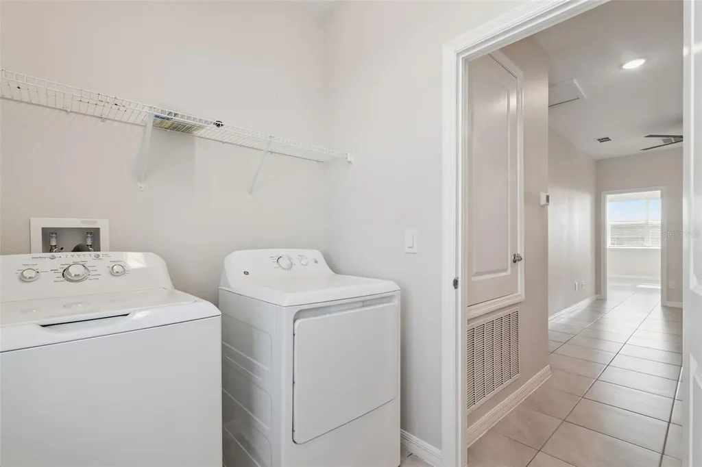 748 Costa Lane Debary FL 32713