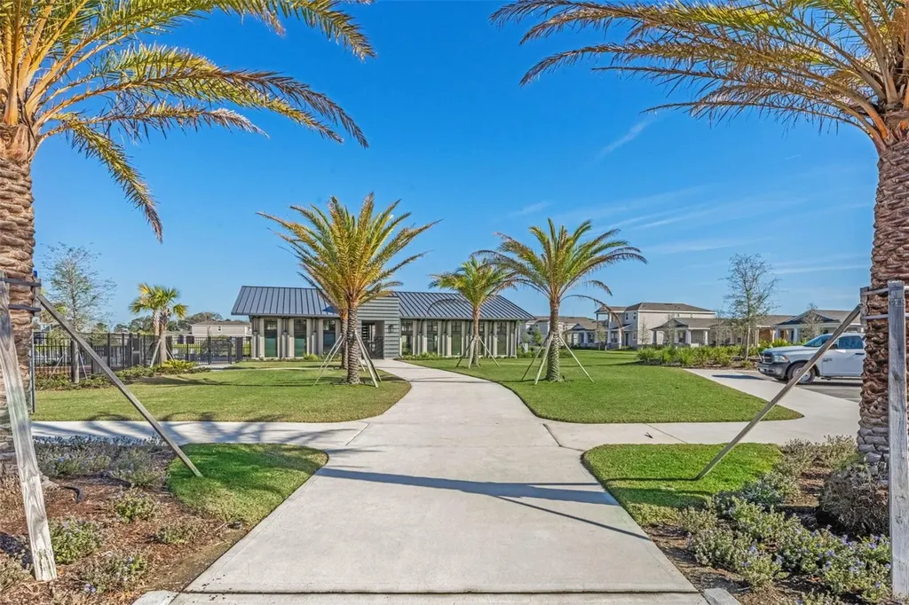 748 Costa Lane Debary FL 32713