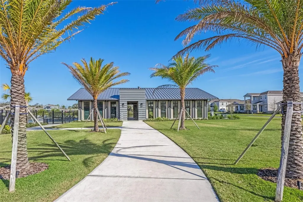 748 Costa Lane Debary FL 32713