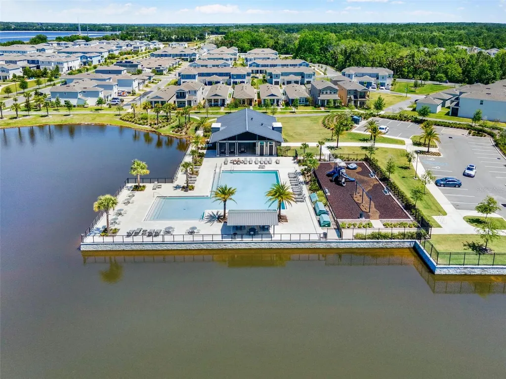 748 Costa Lane Debary FL 32713