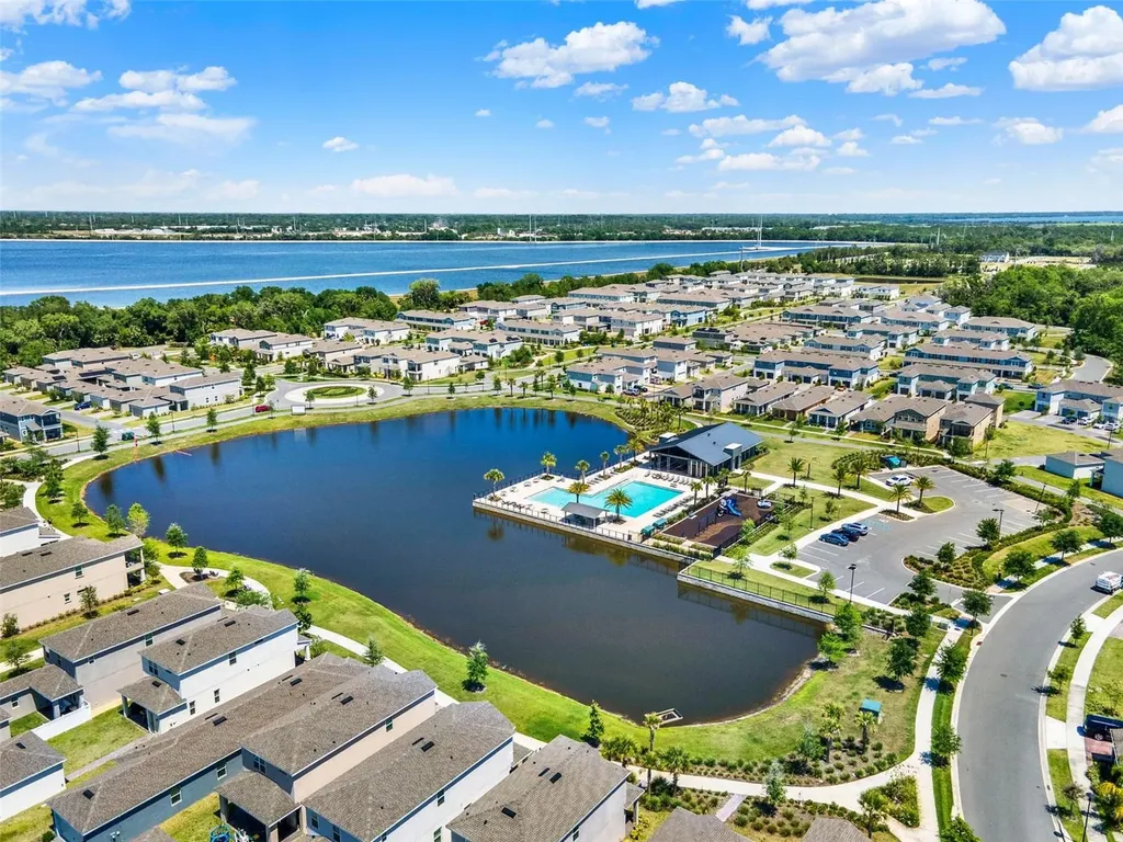 748 Costa Lane Debary FL 32713