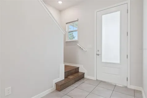 748 Costa Lane Debary FL 32713