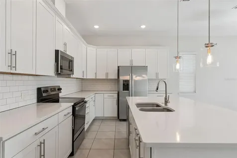 748 Costa Lane Debary FL 32713