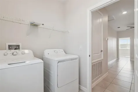 748 Costa Lane Debary FL 32713