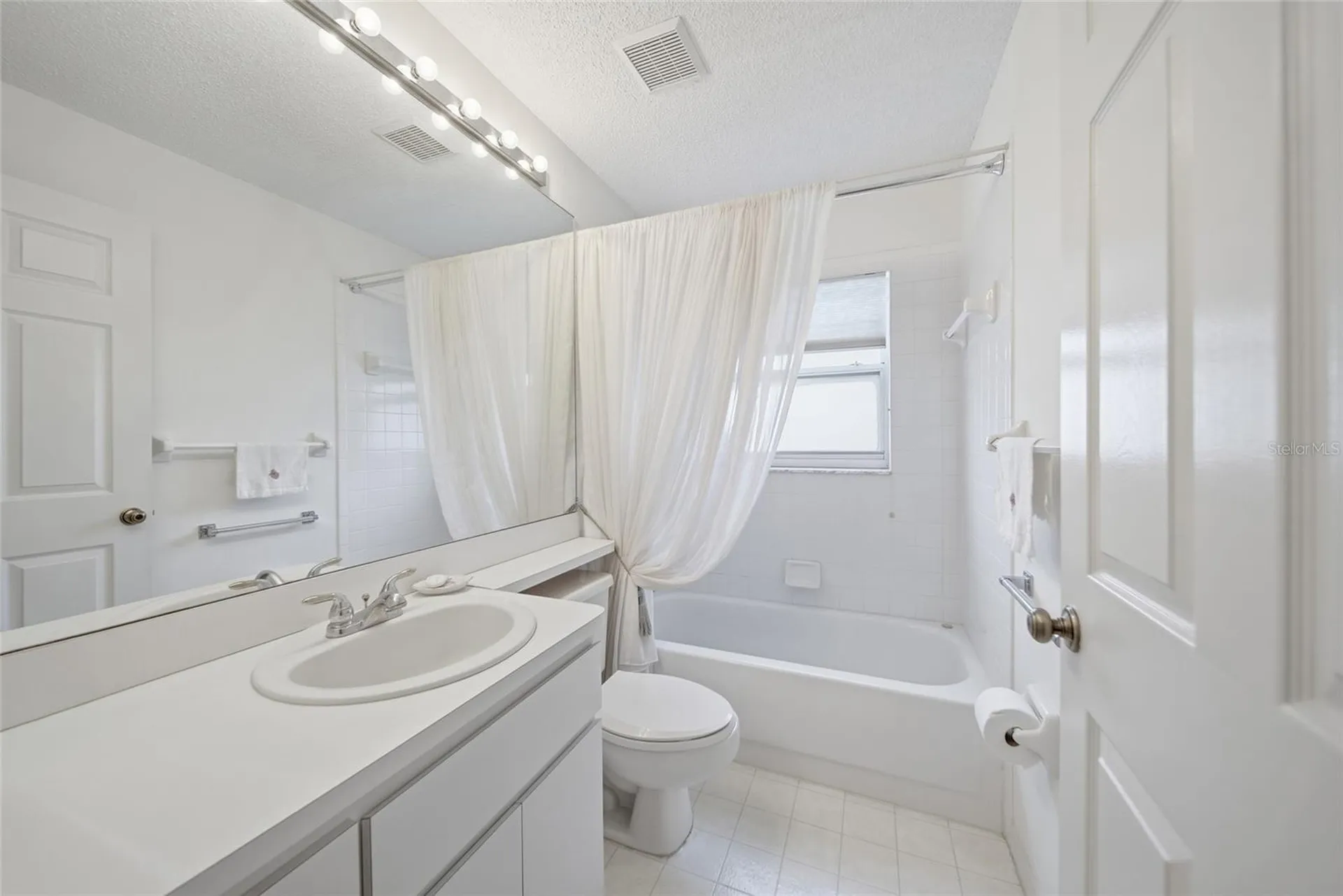 8051 Thatch Terrace Hudson FL 34667