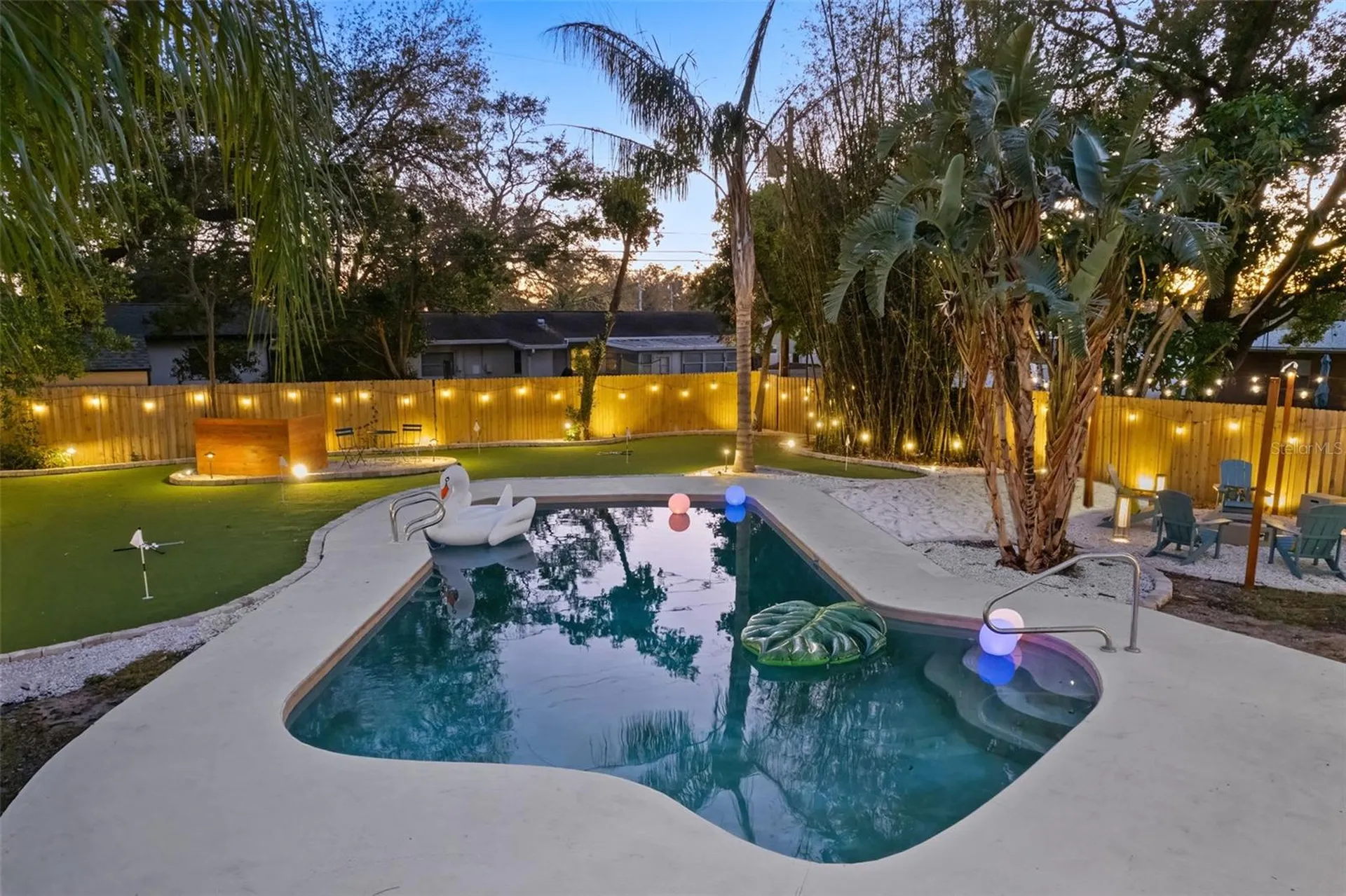 13672 88th Avenue Seminole FL 33776