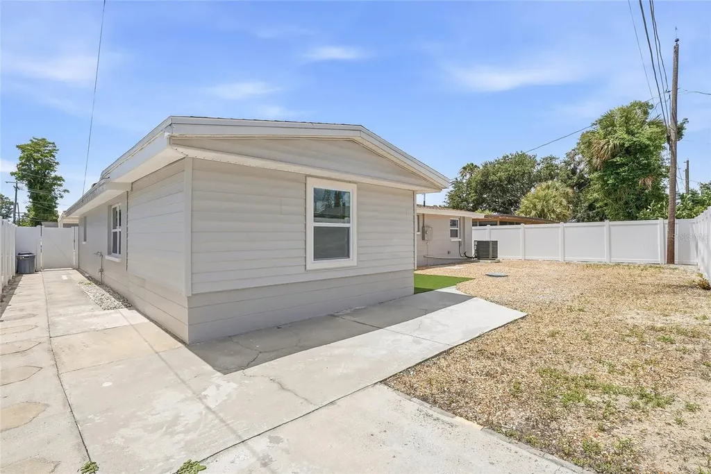 1018 Landau Street Holiday FL 34690