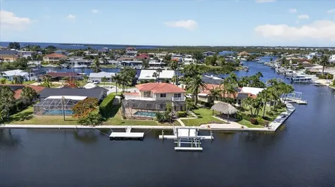 3640 Harborview Court New Port Richey FL 34652