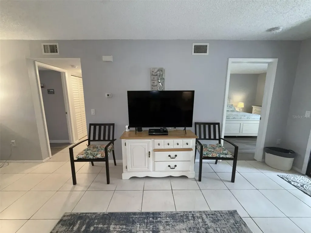 3001 58th Ave S Avenue S St Petersburg FL 33712
