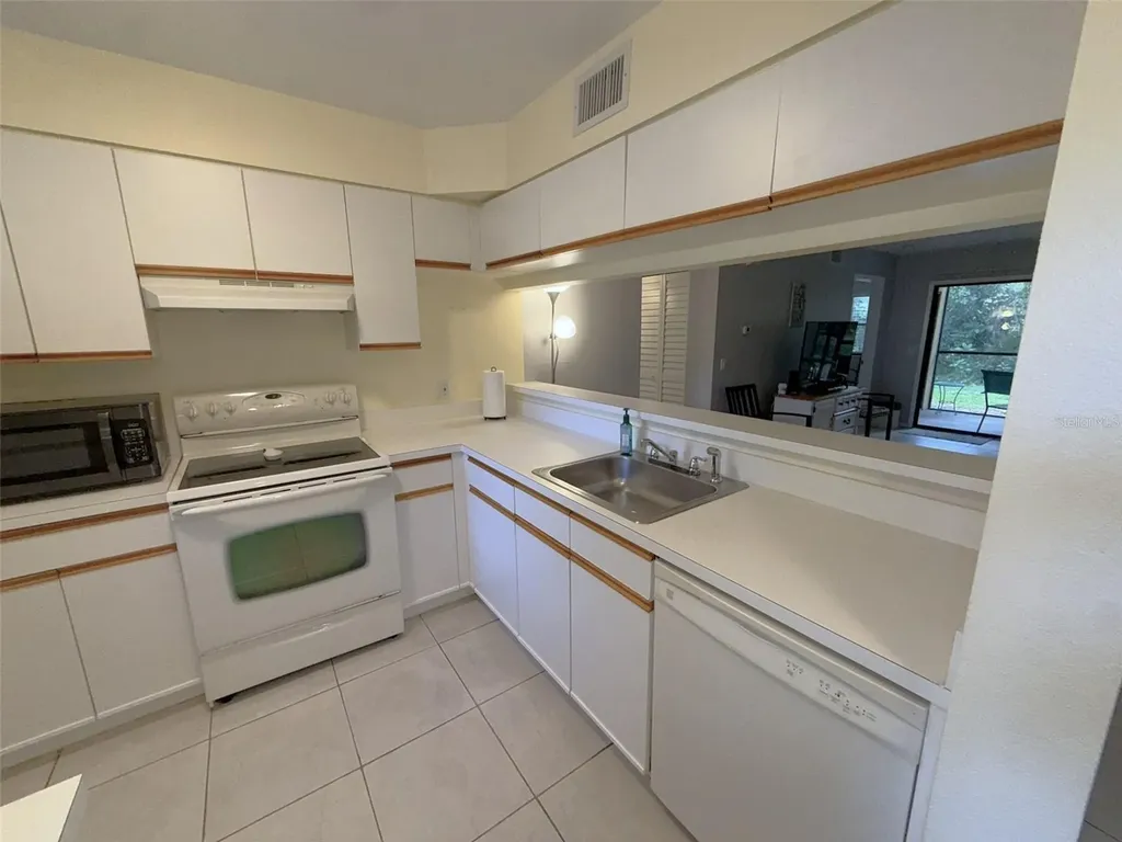 3001 58th Ave S Avenue S St Petersburg FL 33712