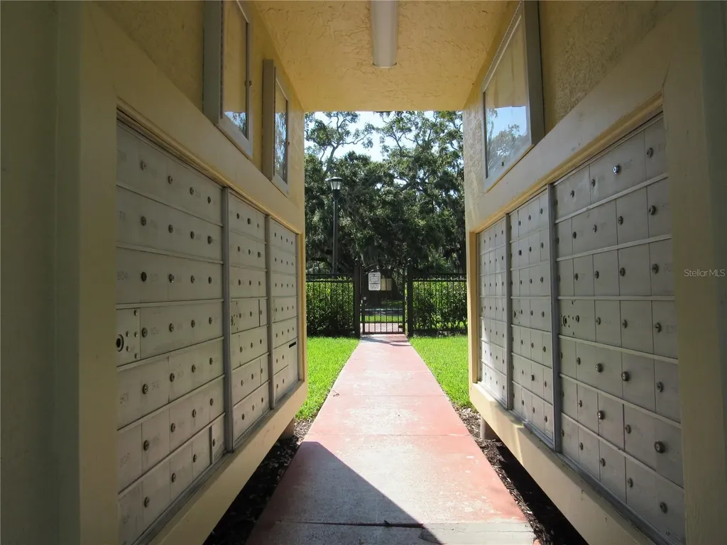 3001 58th Ave S Avenue S St Petersburg FL 33712