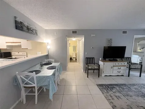 3001 58th Ave S Avenue S St Petersburg FL 33712