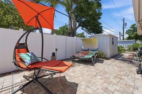2095 Dolphin Boulevard S St Petersburg FL 33707