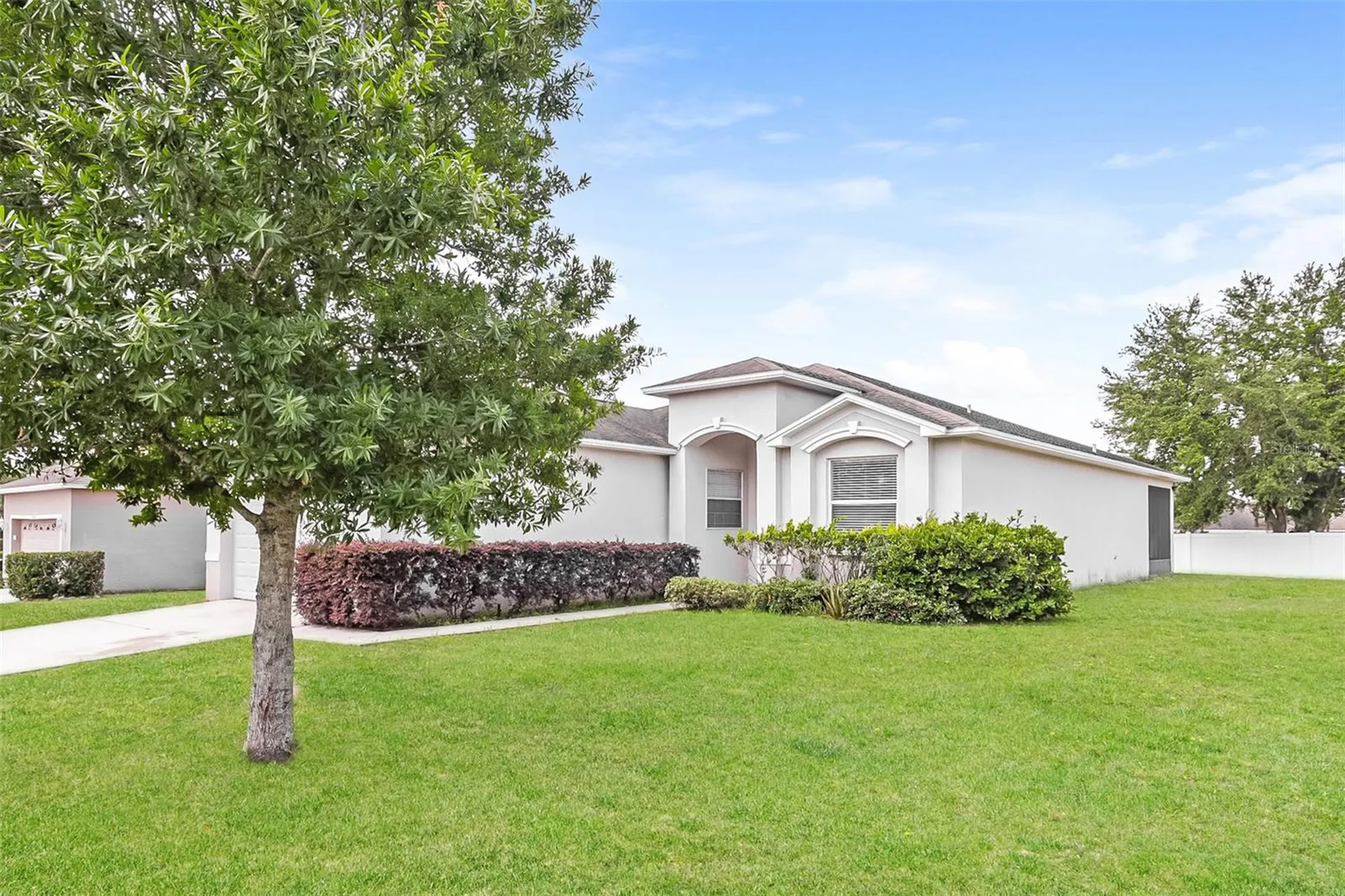 8130 Woodvine Circle Lakeland FL 33810