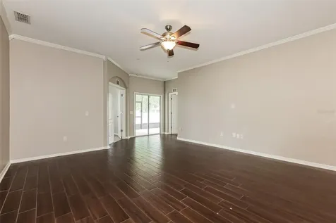8130 Woodvine Circle Lakeland FL 33810