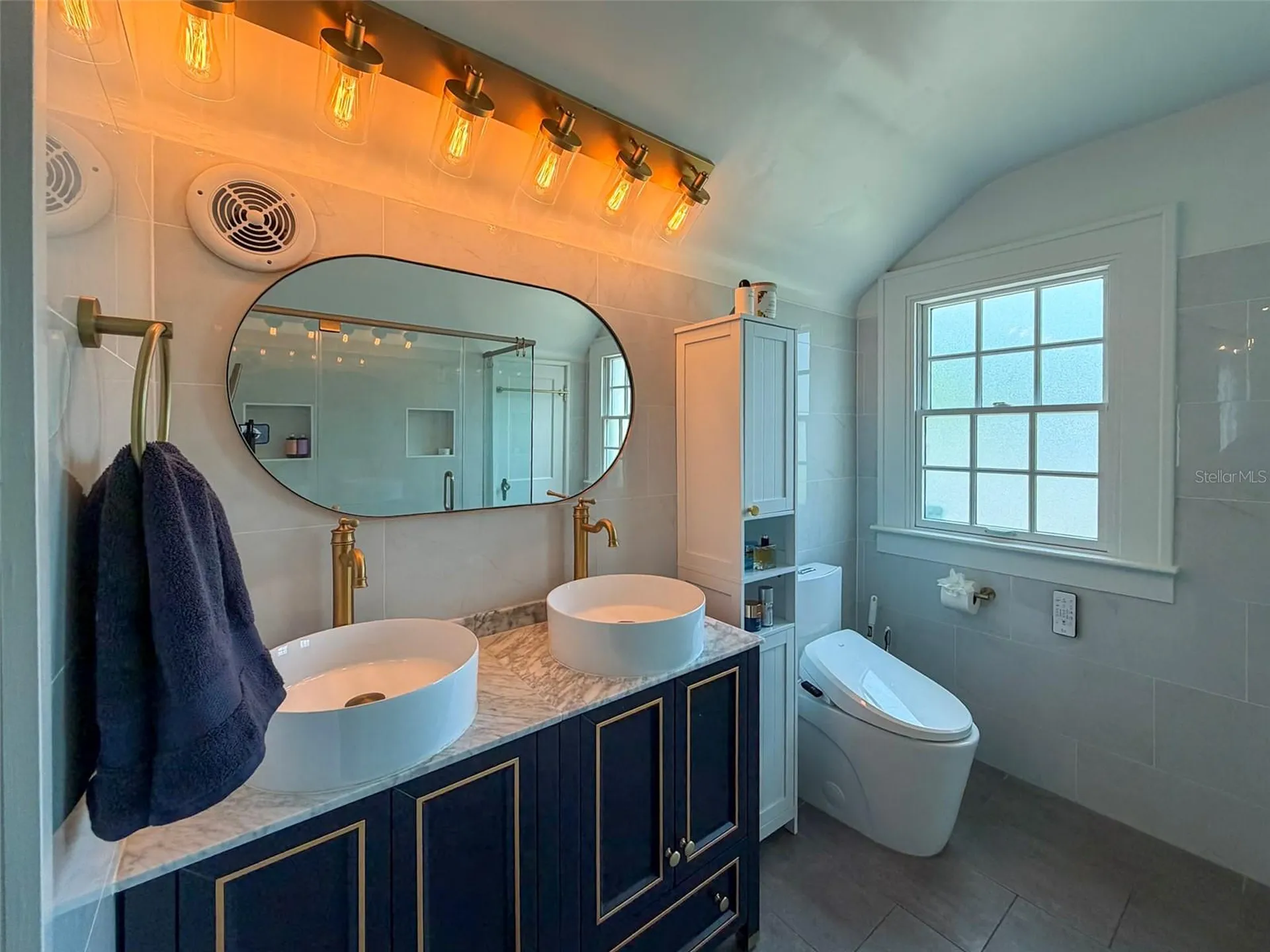 417 SW 10th Street Gainesville FL 32601