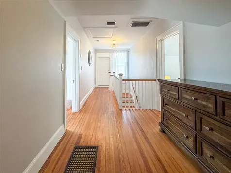 417 SW 10th Street Gainesville FL 32601