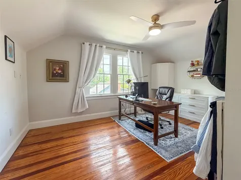 417 SW 10th Street Gainesville FL 32601