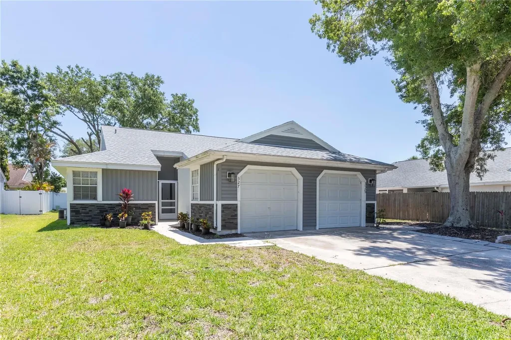 327 Phlox Drive Palm Harbor FL 34684