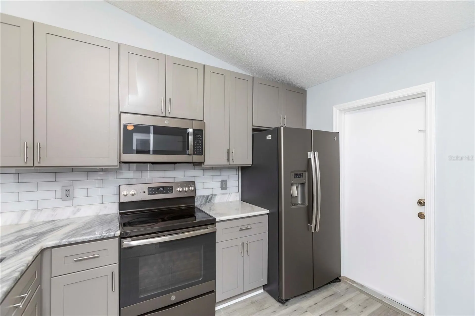 327 Phlox Drive Palm Harbor FL 34684