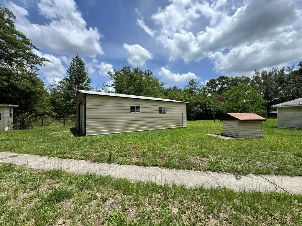 16051 NE 71st Street Williston FL 32696