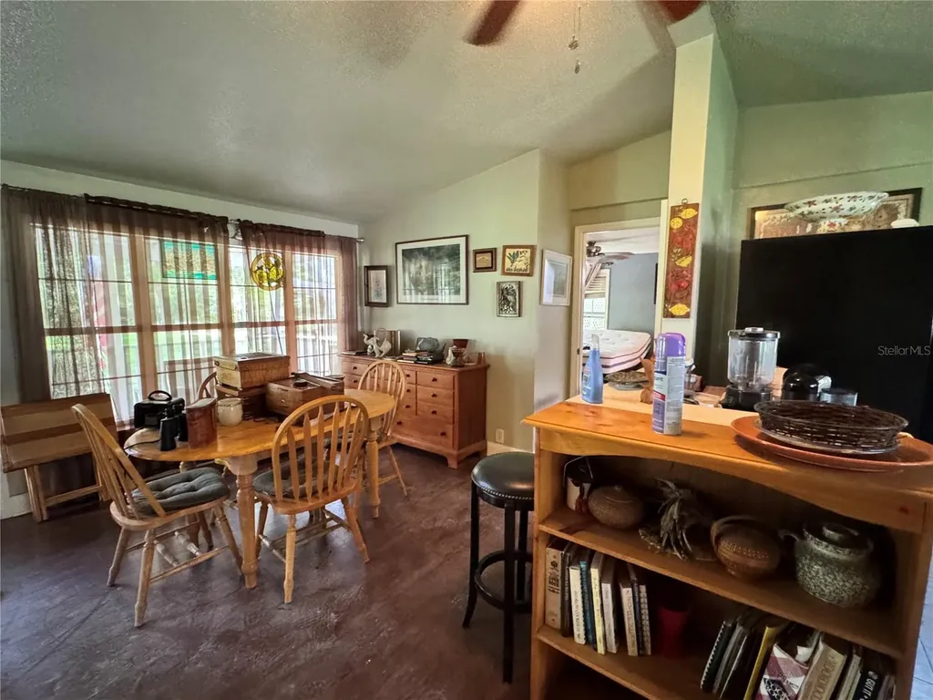 16051 NE 71st Street Williston FL 32696