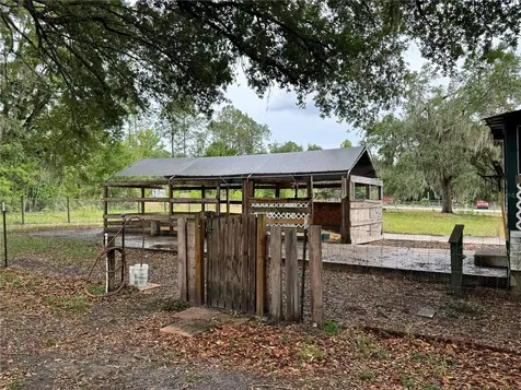 16051 NE 71st Street Williston FL 32696