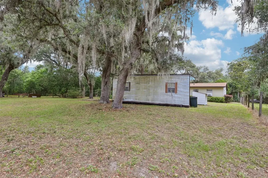 774 SE 116th Lane Webster FL 33597