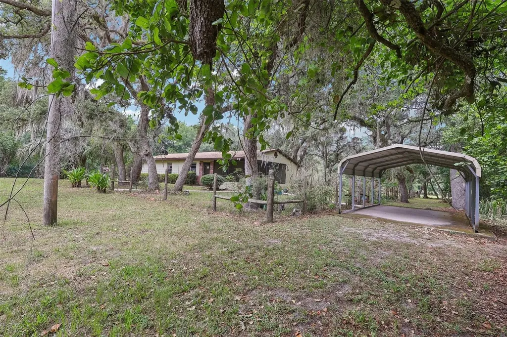 774 SE 116th Lane Webster FL 33597