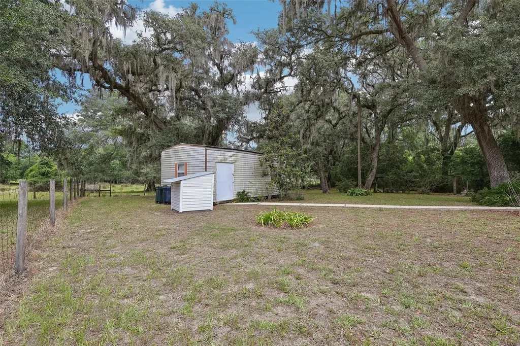 774 SE 116th Lane Webster FL 33597