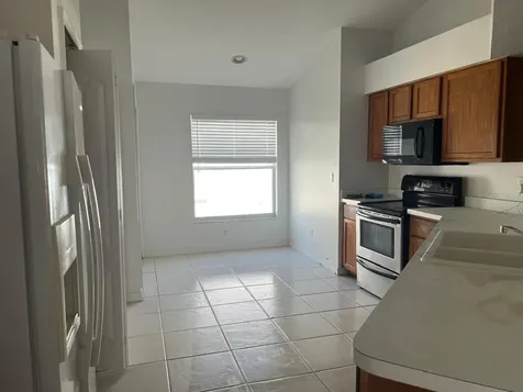 2205 Roanoke Springs Drive Ruskin FL 33570