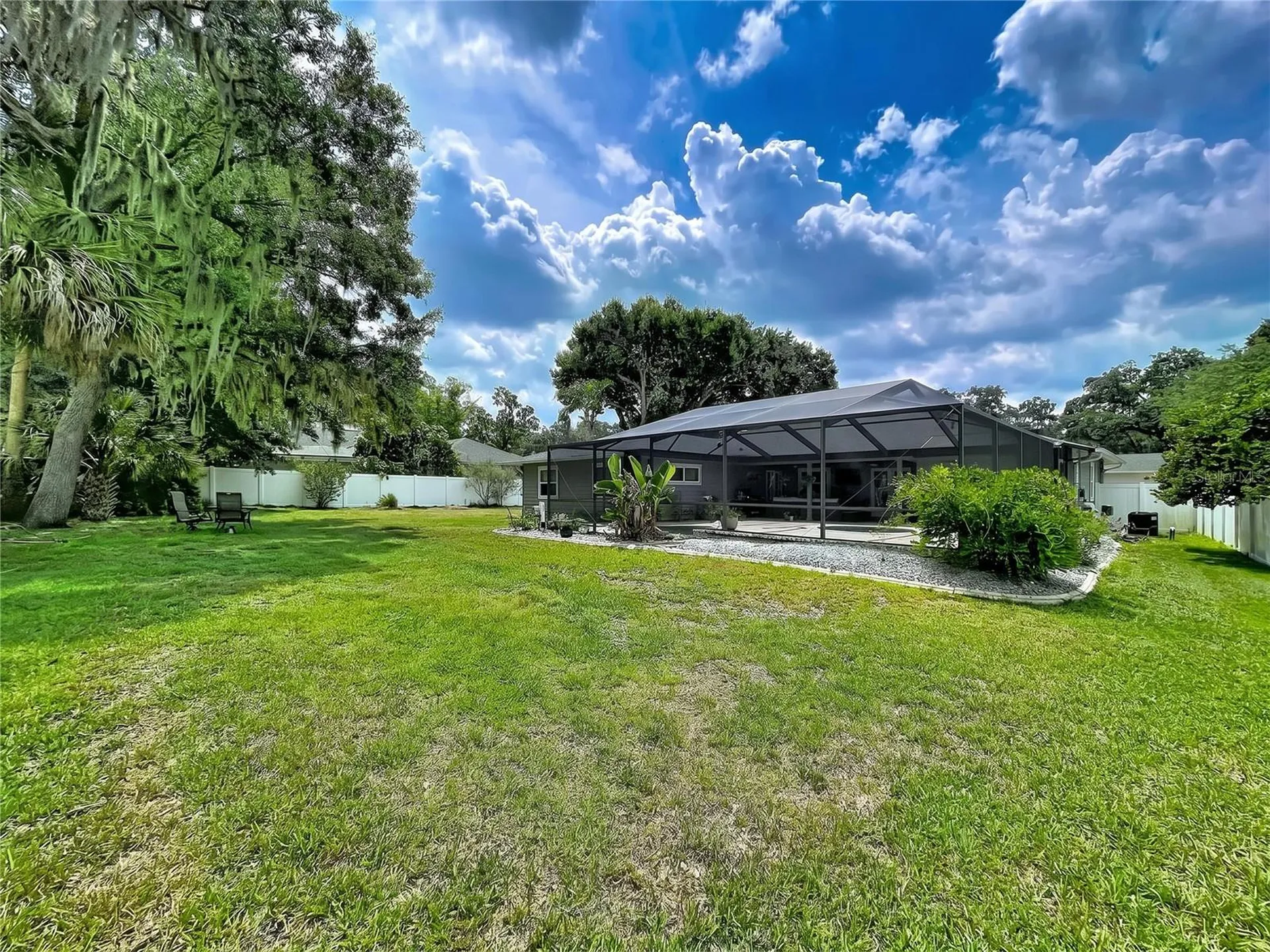 2210 Arbor Oaks Drive Valrico FL 33594