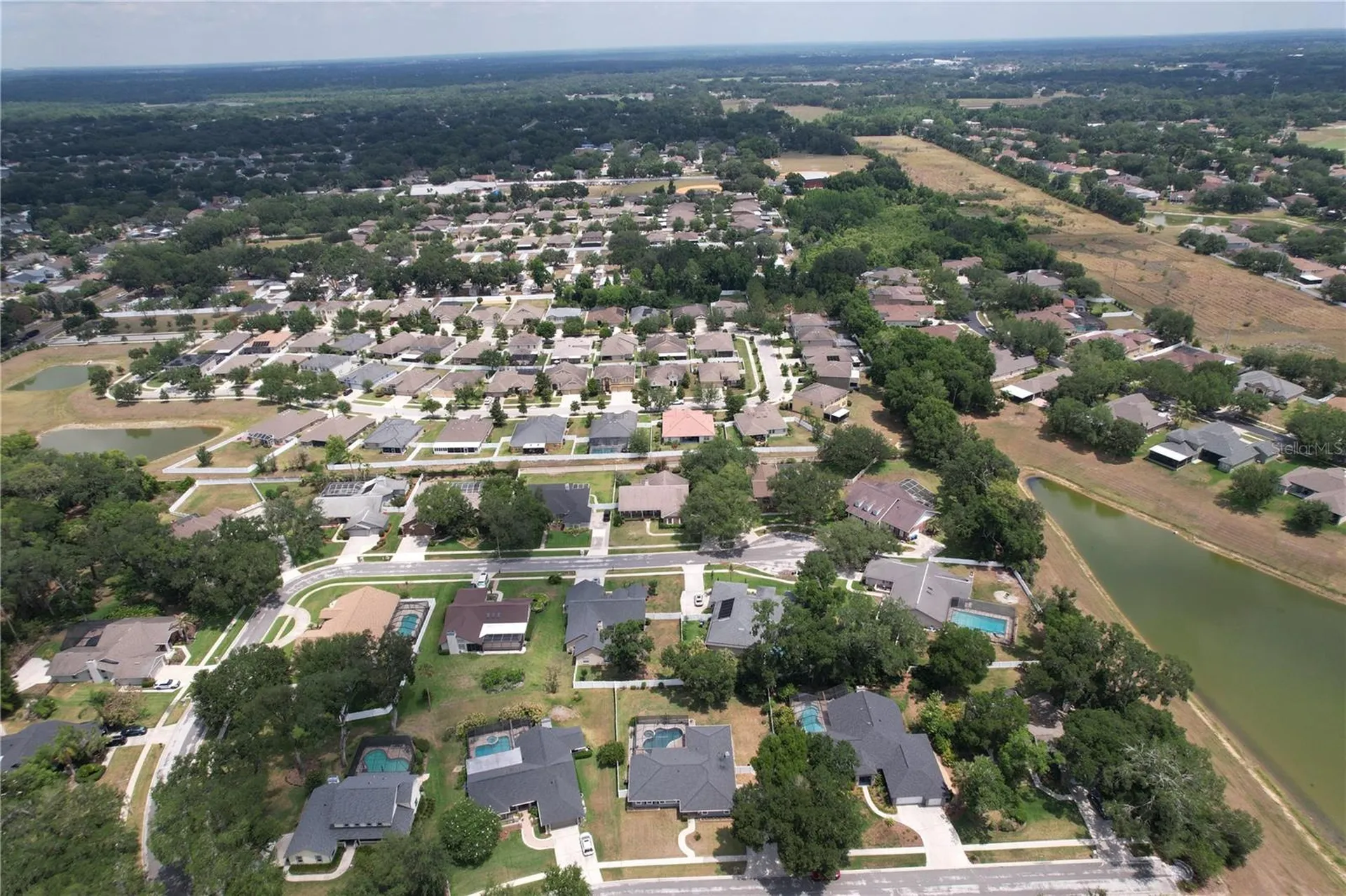 2210 Arbor Oaks Drive Valrico FL 33594