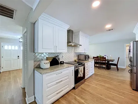 2210 Arbor Oaks Drive Valrico FL 33594
