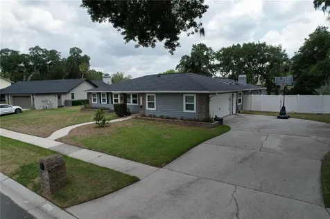 2210 Arbor Oaks Drive Valrico FL 33594