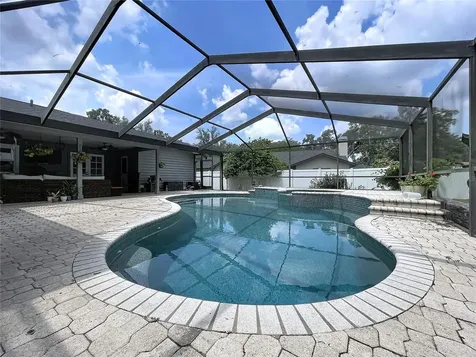 2210 Arbor Oaks Drive Valrico FL 33594
